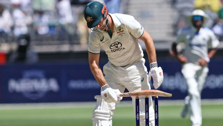 Australia Retains Squad for Adelaide Test Amidst Concerns Over Mitchell Marsh's Fitness