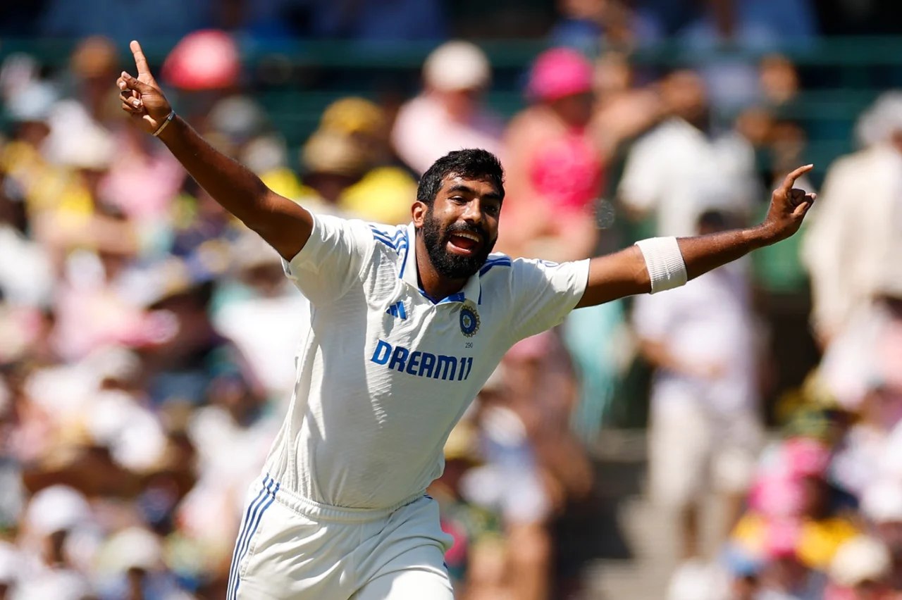 Adam Gilchrist Says Jasprit Bumrah's Bowling Would Have Challenged Don Bradman’s 99.94 Test Average