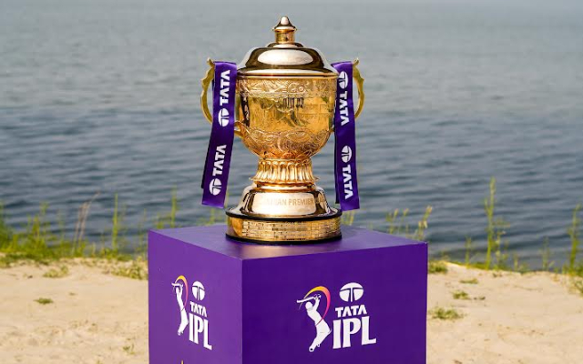 IPL 2025 Live Updates: Experts Reveal Their Top 4 Contenders for IPL 2025!